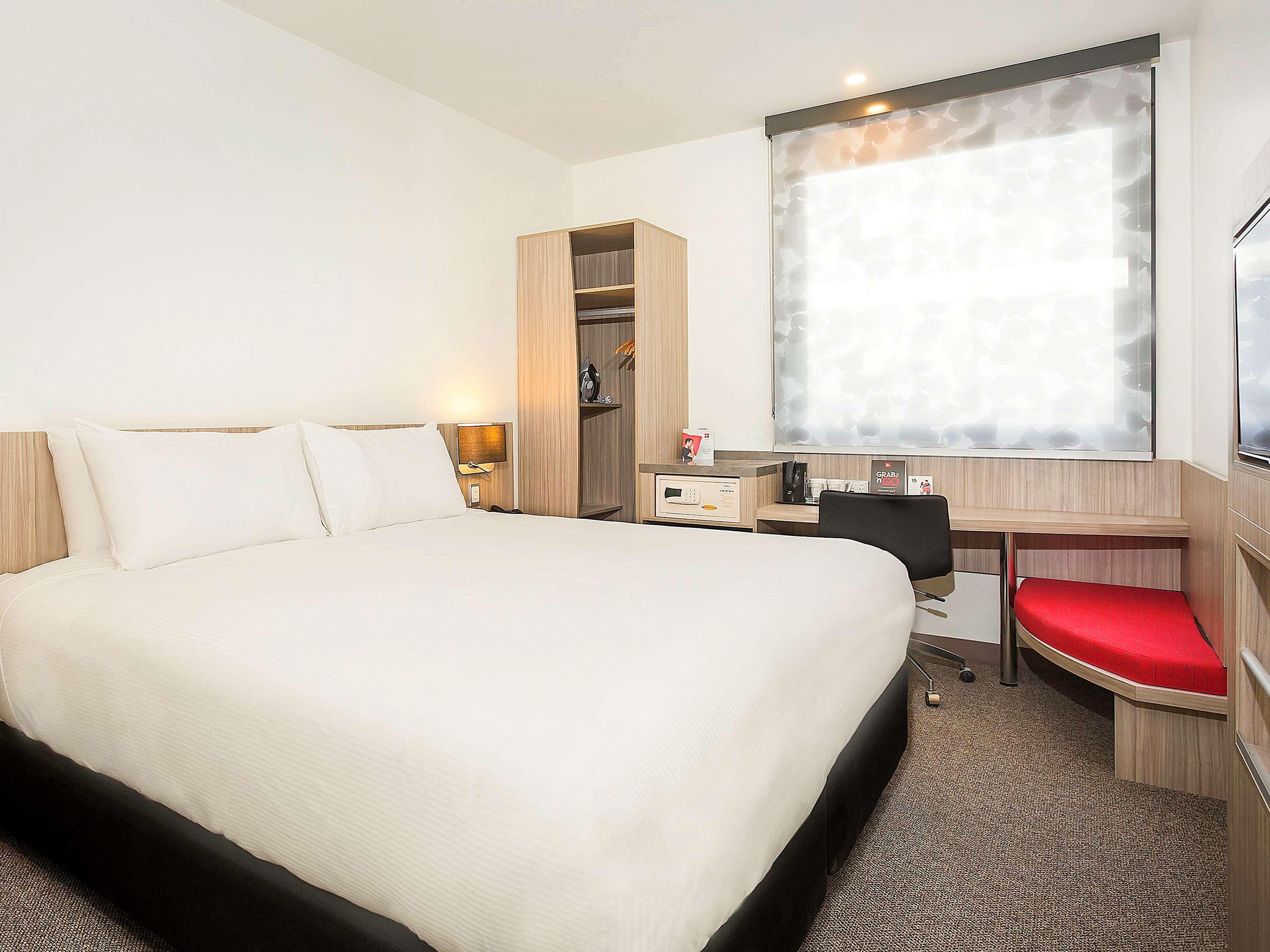 Ibis Mackay Hotel Exterior foto