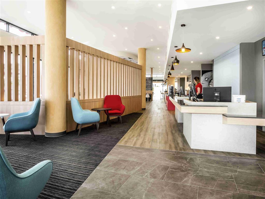 Ibis Mackay Hotel Exterior foto