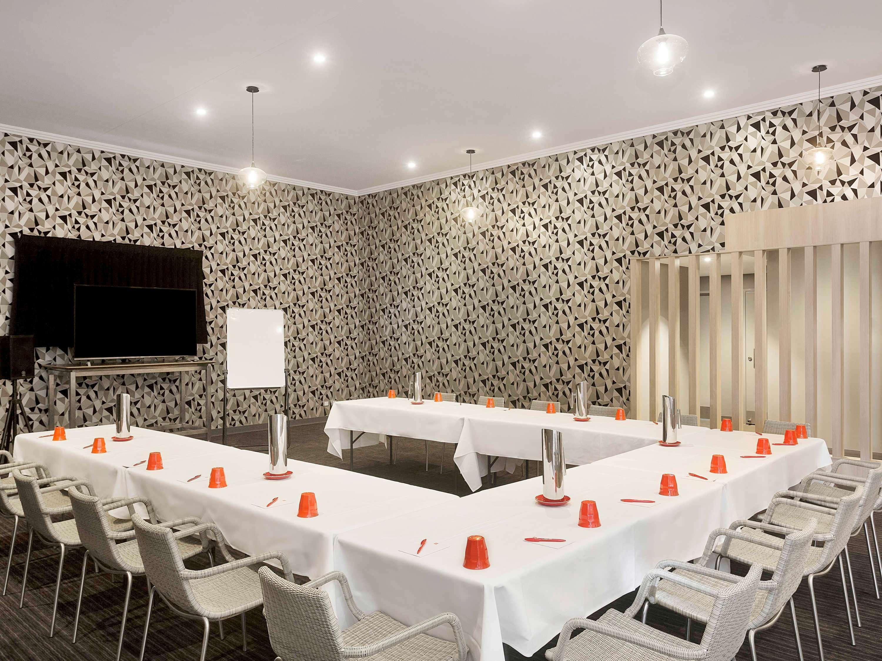 Ibis Mackay Hotel Exterior foto