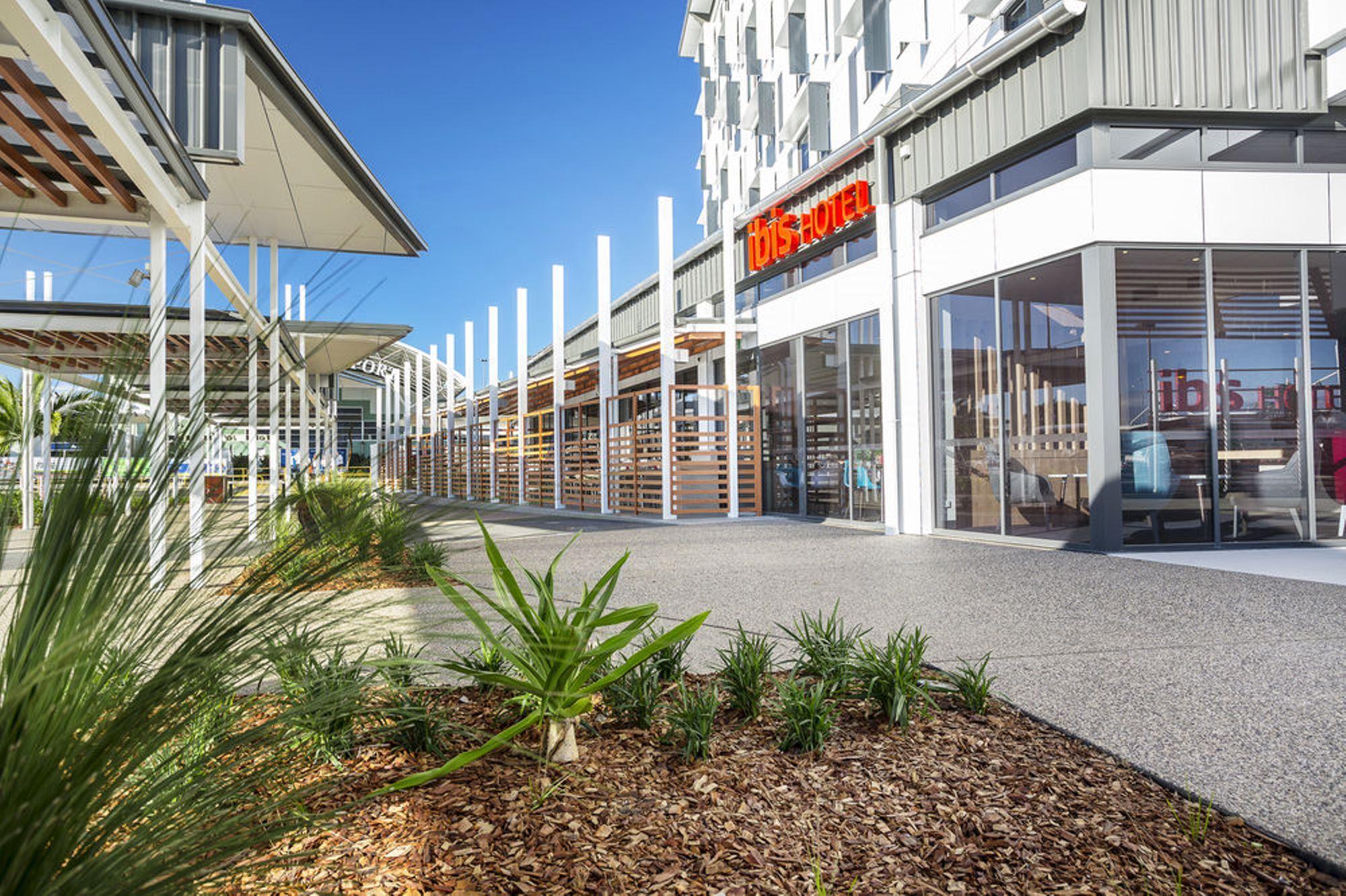 Ibis Mackay Hotel Exterior foto