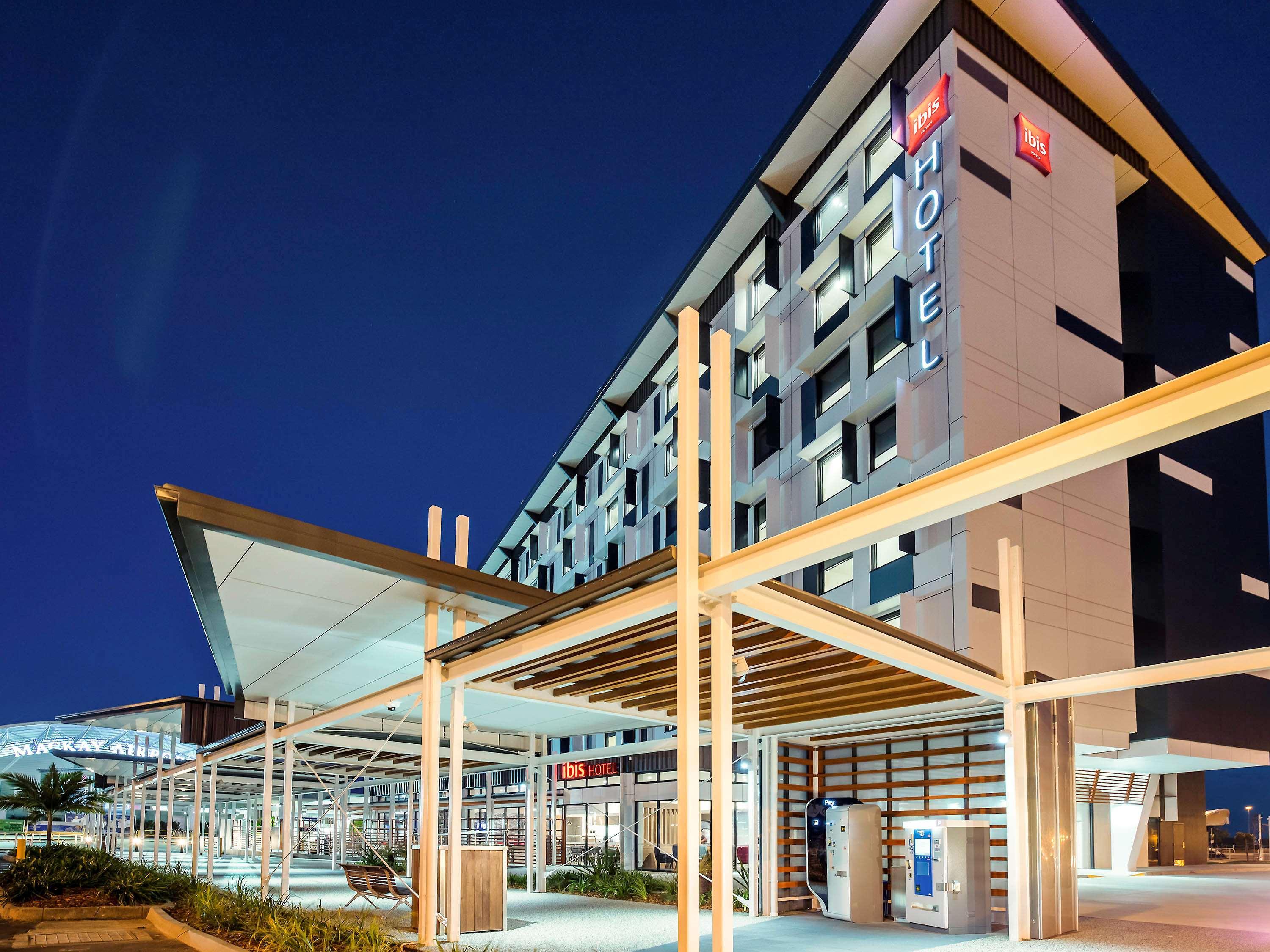 Ibis Mackay Hotel Exterior foto