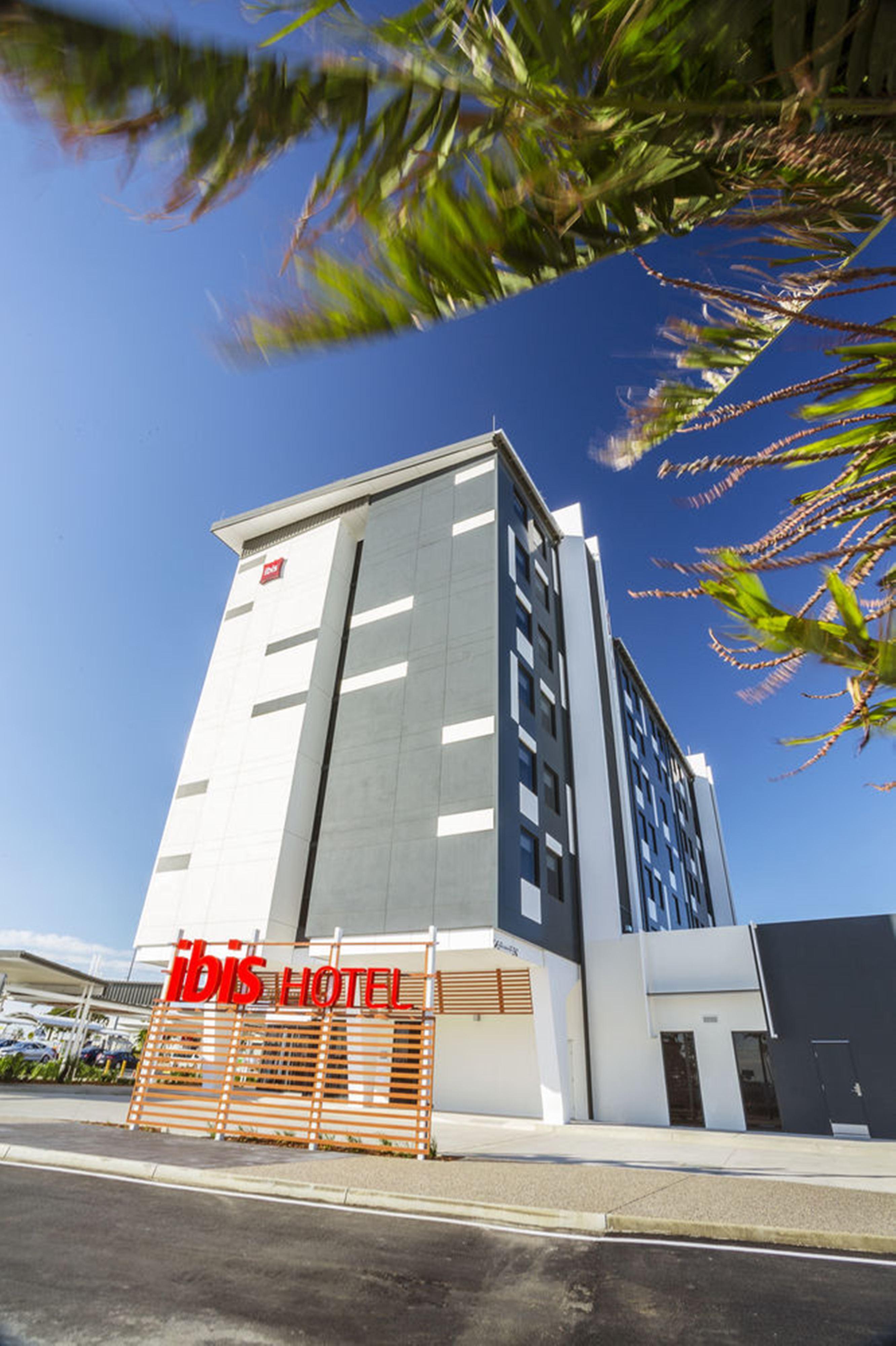 Ibis Mackay Hotel Exterior foto