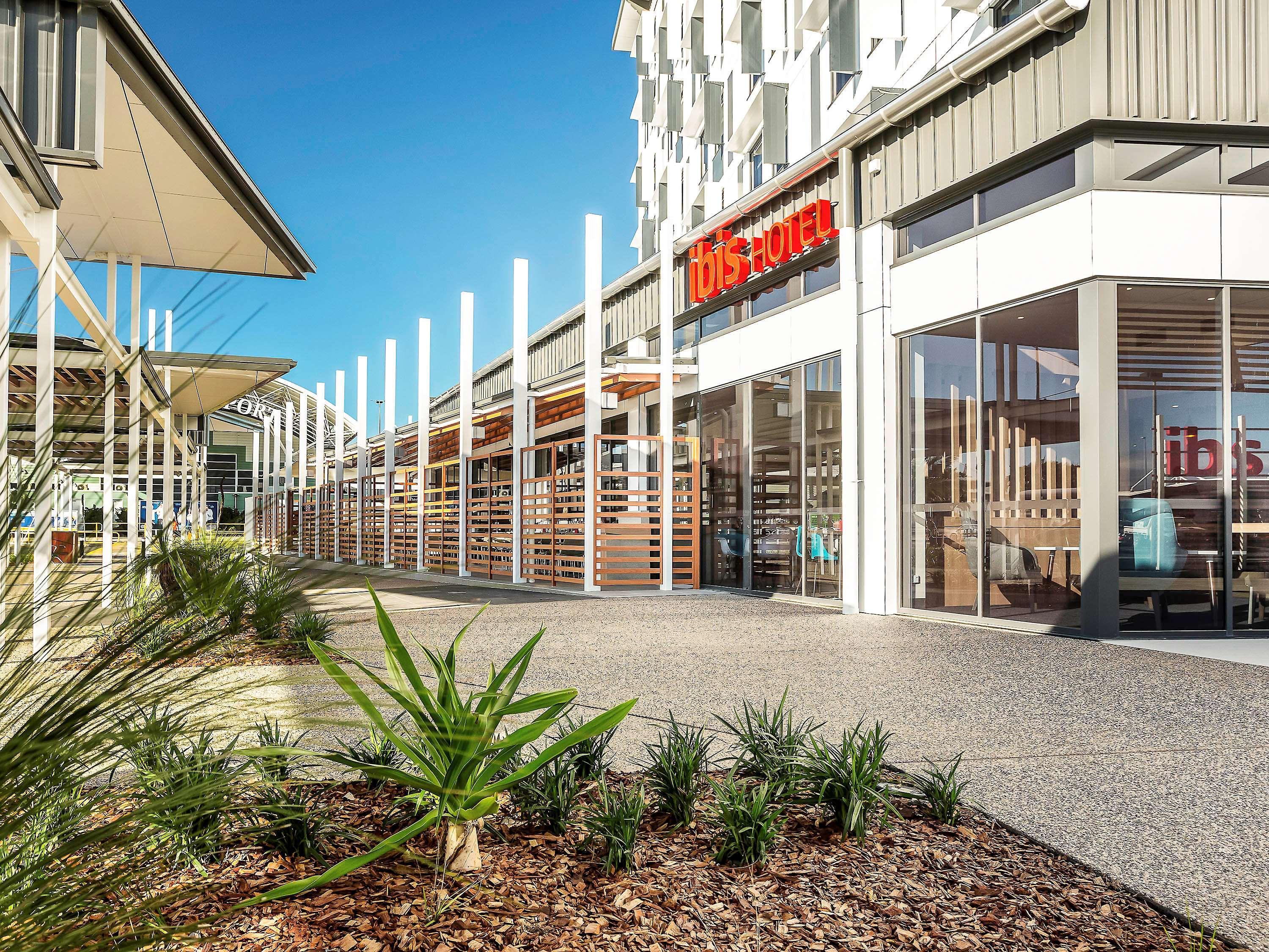 Ibis Mackay Hotel Exterior foto