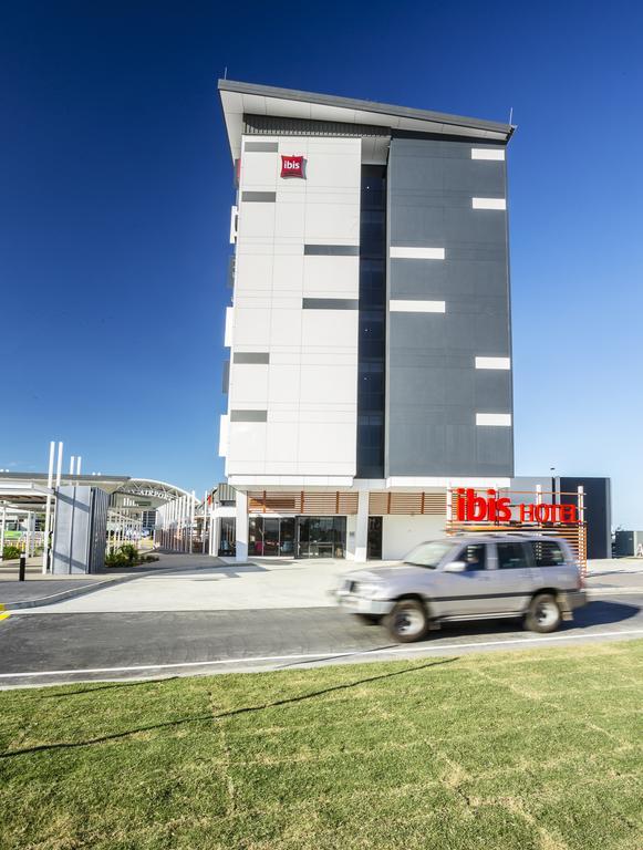 Ibis Mackay Hotel Exterior foto
